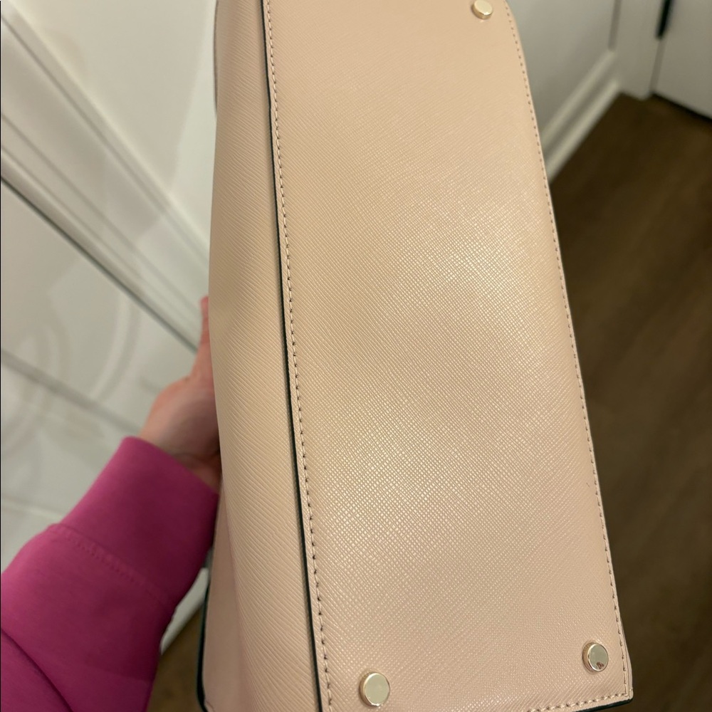 Kate spade purse + matching wallet - Picture 10 of 10